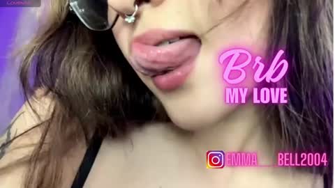Emma Is here online show from August 9, 10:14 pm