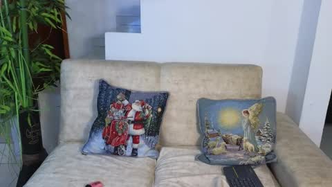 Emma Blue  modelo independiente online show from November 27, 4:20 am