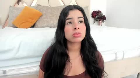 Emma Castillo online show from August 2, 9:16 pm