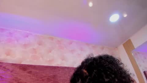 emma online show from July 18, 3:03 pm