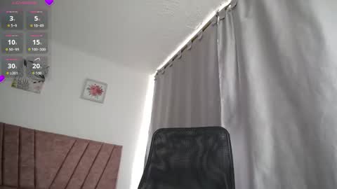 Emma Glow online show from October 24, 5:36 pm