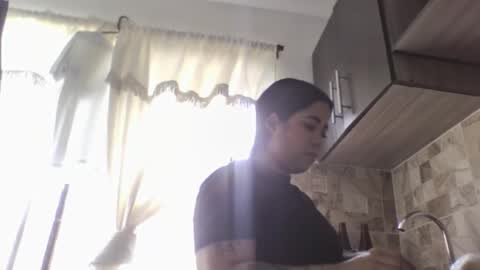 whises lits        online show from December 5, 5:44 pm