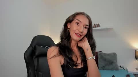 Emma  online show from November 4, 12:06 pm