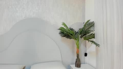 Emma Morgann online show from March 4, 11:29 am