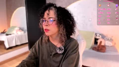     online show from January 12, 10:33 am