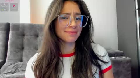 Emma online show from June 16, 5:50 pm