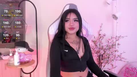 EMMA  online show from February 20, 6:54 pm