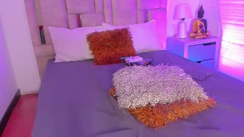 emma becket online show from October 23, 5:31 am