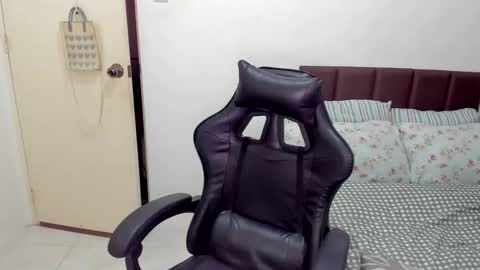 SweetGirlEmma online show from September 26, 8:00 am