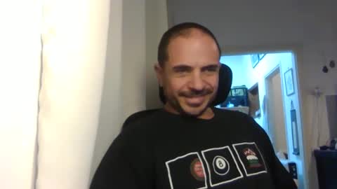 Ariel online show from February 12, 7:45 pm