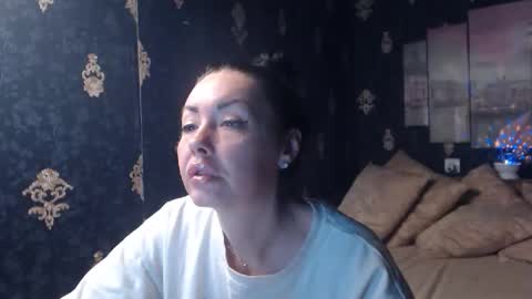 EmmaGoldX online show from January 16, 2:09 am