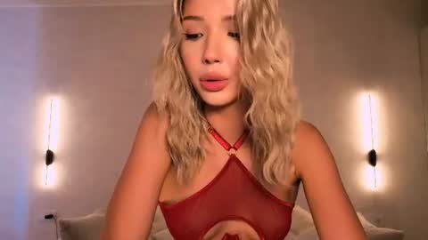 Emma online show from June 15, 4:37 am