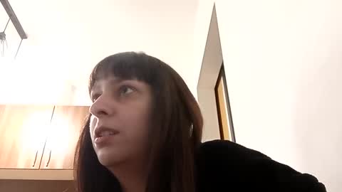 EmmaKrosss online show from May 21, 3:51 pm