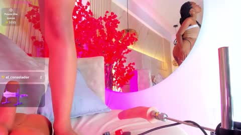 emmalove01 online show from March 21, 3:12 am