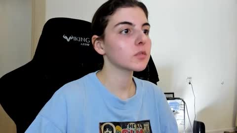 Emma online show from November 11, 4:09 pm