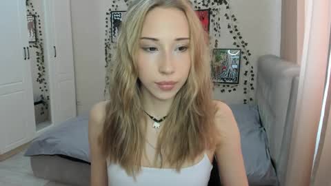 Emma online show from April 1, 11:33 am