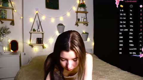 Snapshot of emmie_everly chatting on September 25, 7:10 pm emmie_everly online show from September 25, 7:10 pm