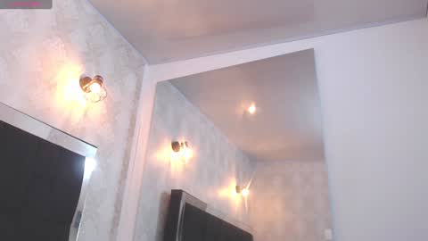 emmy_rosse10 online show from December 29, 7:53 pm