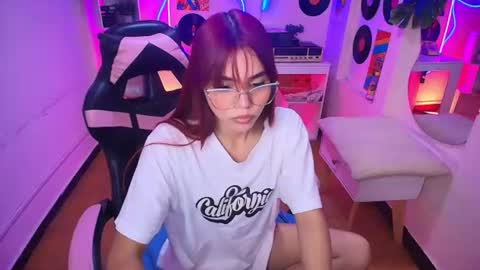 Luisa online show from July 22, 7:49 pm