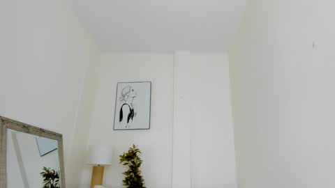 Mili online show from October 23, 1:34 pm