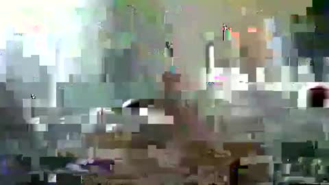 encormoi online show from November 10, 8:50 am