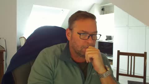 endurorider36 online show from February 14, 10:38 am