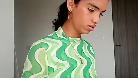 engel20042001 online show from September 25, 1:51 pm