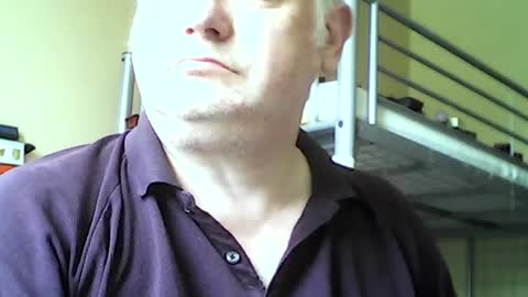 englishguysurrey online show from June 28, 1:07 pm