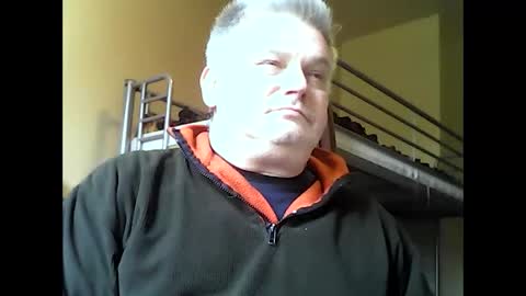 englishguysurrey online show from February 18, 11:54 am