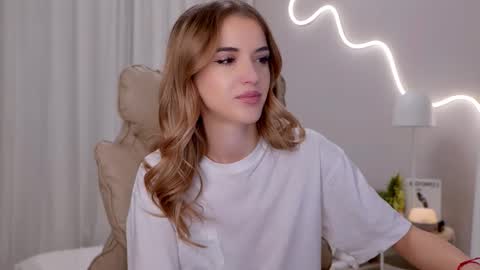 entya online show from January 12, 7:26 am