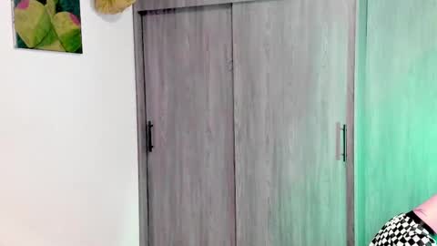 Leyla online show from October 22, 12:14 am