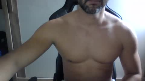 erectuspintus online show from January 19, 11:09 am