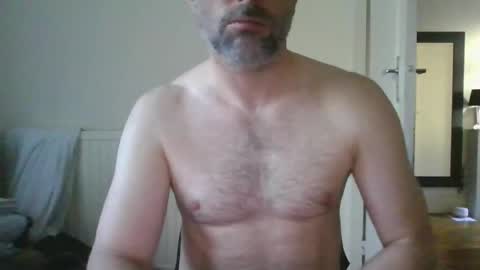 eric334418 online show from November 17, 8:39 am