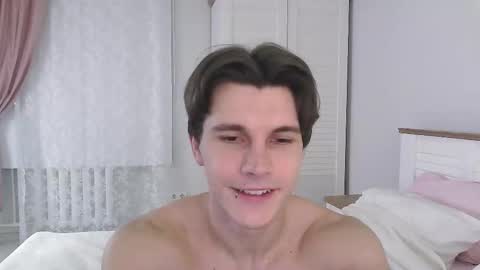 Eric Crush online show from February 19, 4:11 am