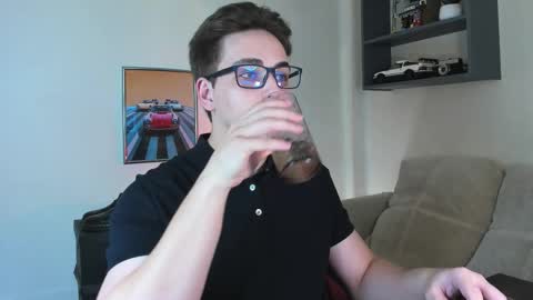 Eric online show from October 13, 9:06 pm