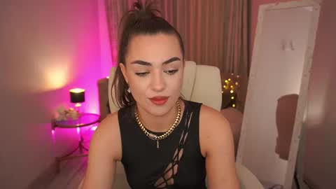 Erica online show from July 8, 1:58 pm