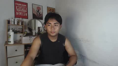 erick_cummer30 online show from May 23, 8:21 am