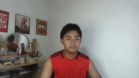 erick_cummer30 online show from May 17, 8:56 am