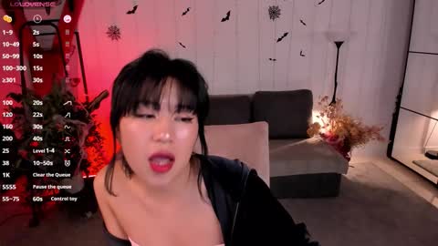 erika_kim online show from November 2, 7:19 am