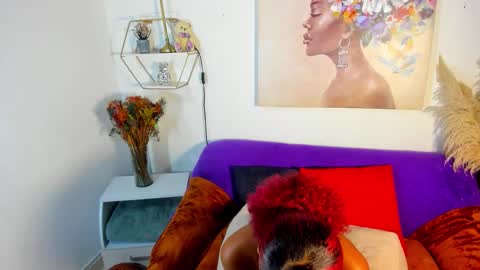 E R I K A  - L  Y R I C S online show from February 24, 3:20 am