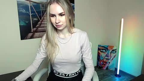 Erika online show from November 26, 1:30 pm