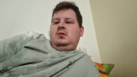 erikstar online show from June 14, 1:57 pm