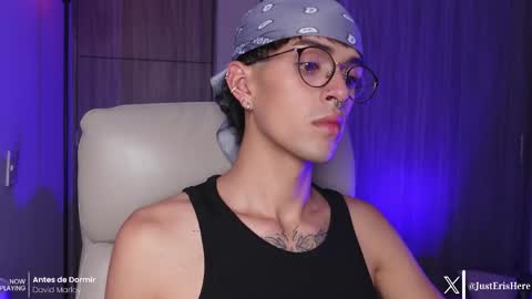   online show from April 16, 9:39 pm