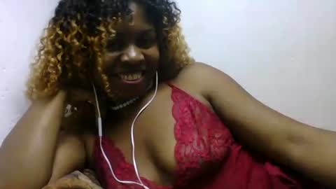 erolinee online show from September 18, 7:29 pm