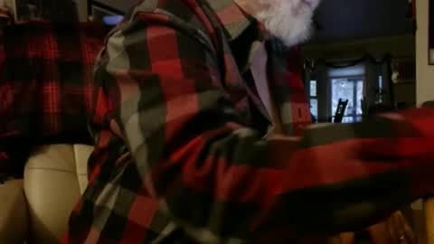 Snapshot of eros2121 chatting on January 16, 3:24 pm eros online show from January 16, 3:24 pm