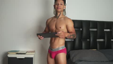 Eros online show from December 3, 4:22 pm