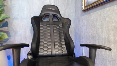 erossteel online show from March 8, 1:39 am