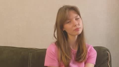 Lily online show from October 21, 3:48 pm