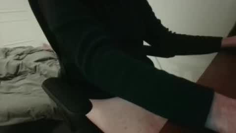 ERTY online show from November 7, 9:06 pm