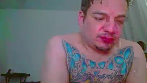 escodamus12 online show from January 28, 7:32 pm